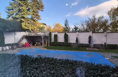 Rent of a spacious 1-room apartment with parking, Varna, Bulgaria